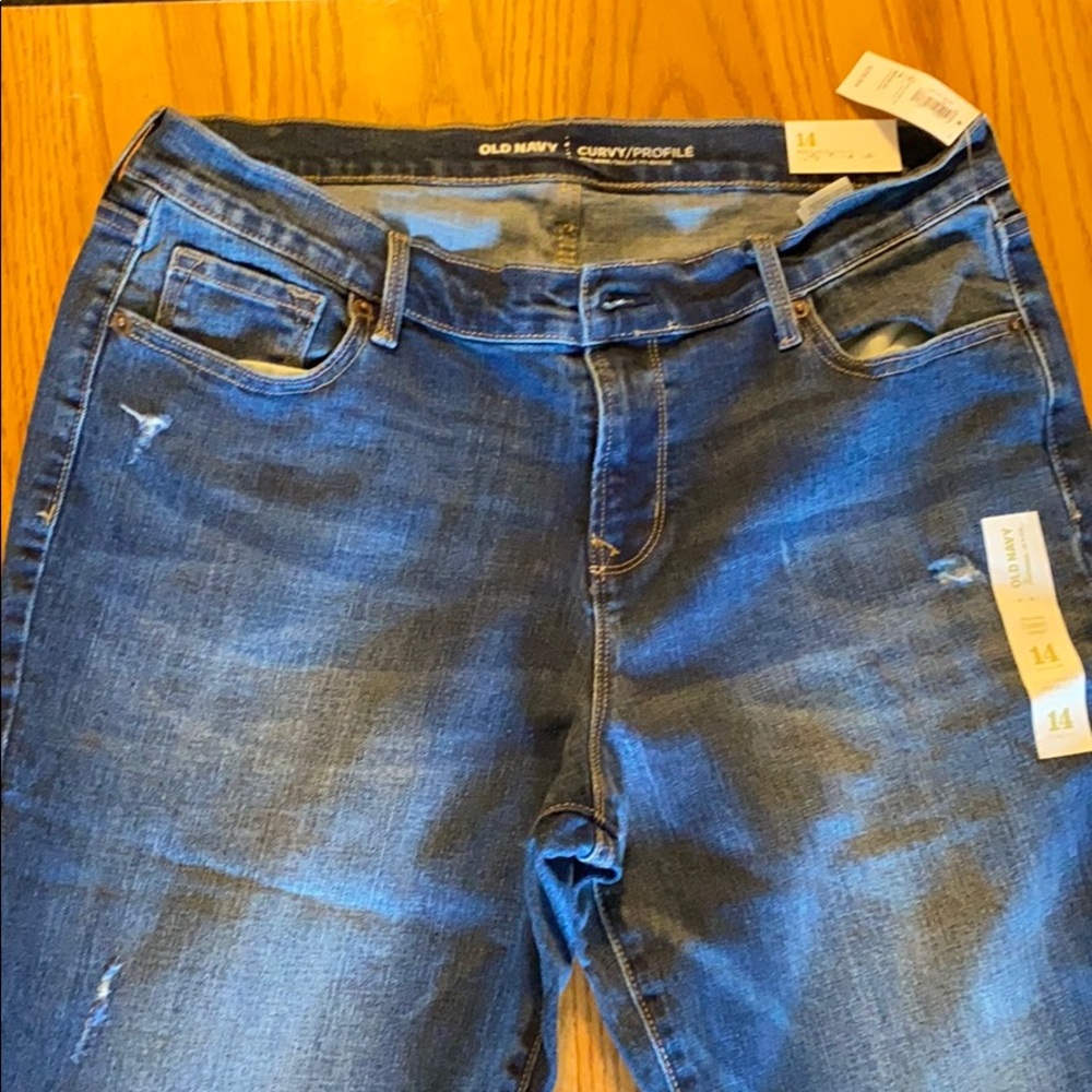 Old Navy size 14r mid rise curvy jeans